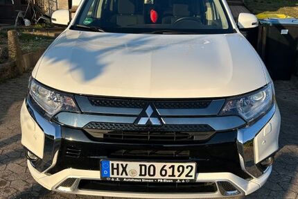 Mitsubishi Outlander 97.000 km 17.999 &euro; Höxter 37671