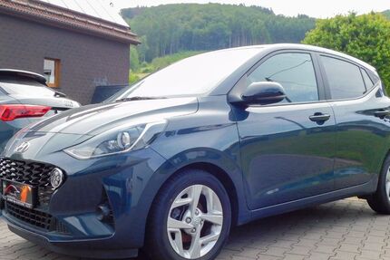 Hyundai i10 16.350 km 15.490 &euro; Lennestadt 57368