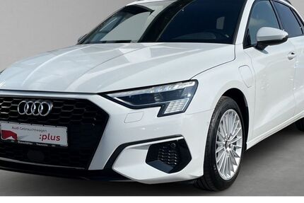 Audi A3 54.275 km 26.980 &euro; Traunstein 83278