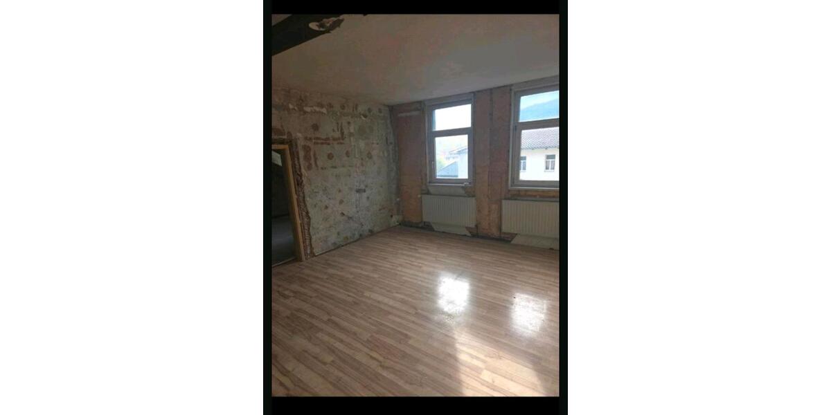 Etagenwohnung Sondershausen - 3 Zimmer, 85 m&sup2;, 79.999&euro; | Angebot:26121807