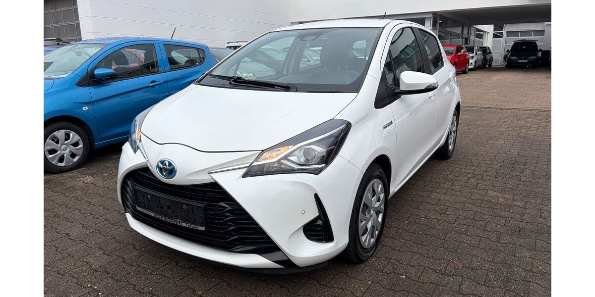 Toyota Yaris 111.500 km 11.795 &euro; Stuttgart 70597