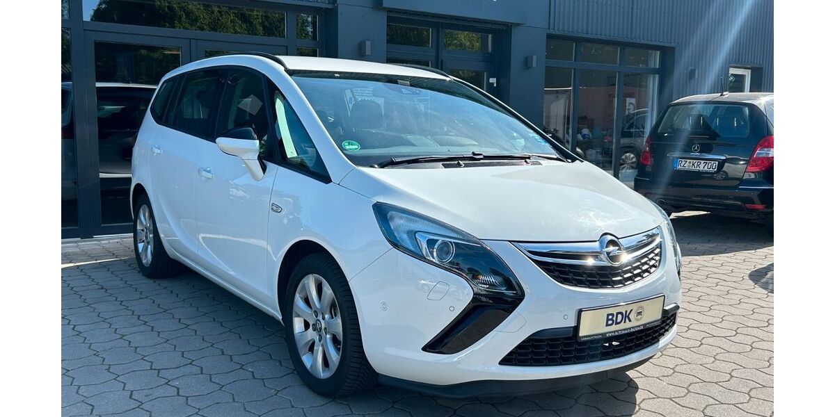 Opel Zafira 61.950 km 11.490 &euro; Geesthacht 21502