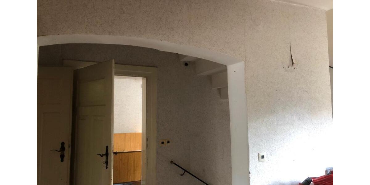 Einfamilienhaus Bad Schandau - 10 Zimmer, 249 m&sup2;, 150.500&euro; | Angebot:27042829