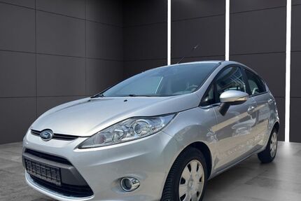 Ford Fiesta 165.000 km 2.990 &euro; Reutlingen / Stuttgart 72766