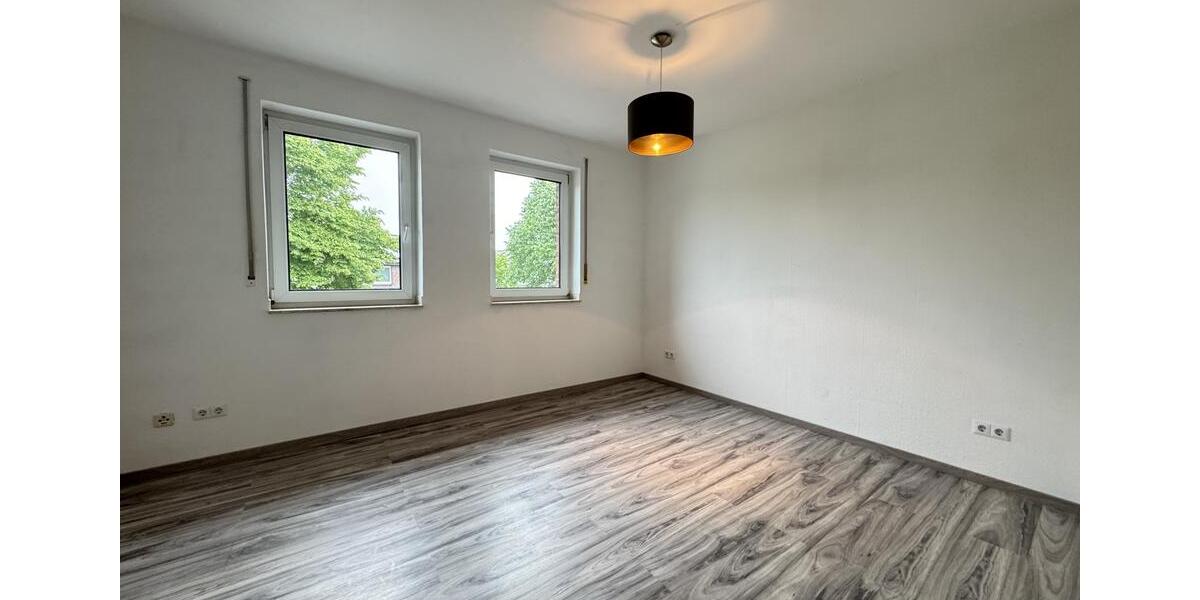 Etagenwohnung Rees - 2 Zimmer, 71 m&sup2;, 585&euro; | Angebot:26545800