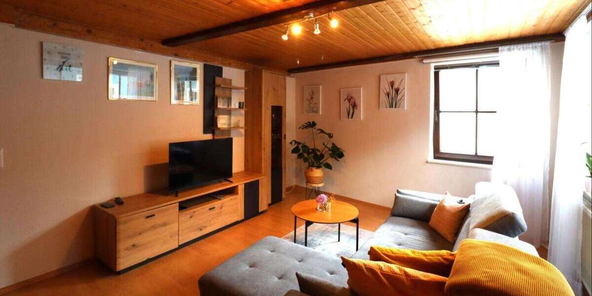 Einfamilienhaus Wassertrüdingen - 7 Zimmer, 107 m&sup2;, 298.000&euro; | Angebot:23566218