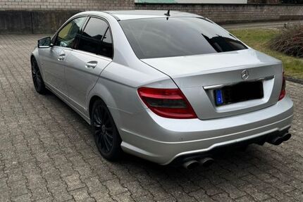 Mercedes-Benz C 250 215.000 km 8.500 &euro; Siegburg 53721