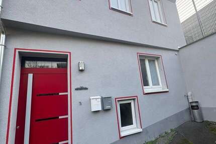 Haus Kitzingen - 7 Zimmer, 110 m&sup2;, 350.000&euro; | Angebot:25429166