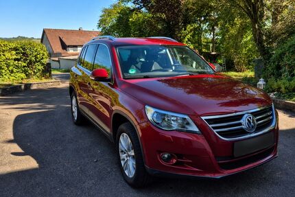VW Tiguan 89.500 km 9.999 &euro; Herbrechtingen 89542