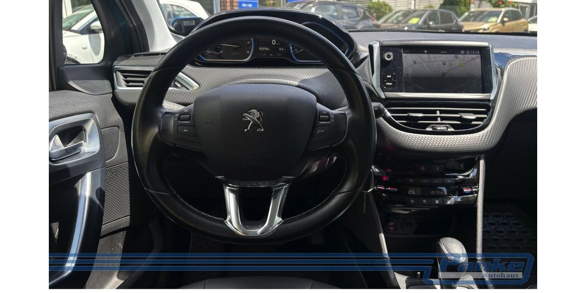 Peugeot 2008 Allure*AHK*Navi*Car-play*SHZ*LED*Tempo* 103.785 km 11.890 &euro; Berlin 13187