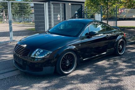Audi TT 197.300 km 2.200 &euro; Freiburg 79108