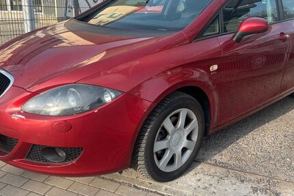 Seat Leon 160.000 km 999 &euro; Dresden 01097