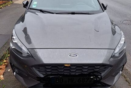 Ford Focus 40.000 km 17.690 € Dortmund 44359
