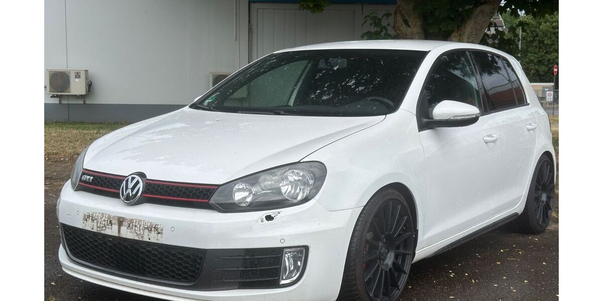 VW Golf 210.000 km 6.900 &euro; Saarlouis 66740