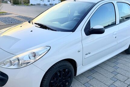 Peugeot 206 84.980 km 2.750 &euro; Oberndorf am Neckar 78727