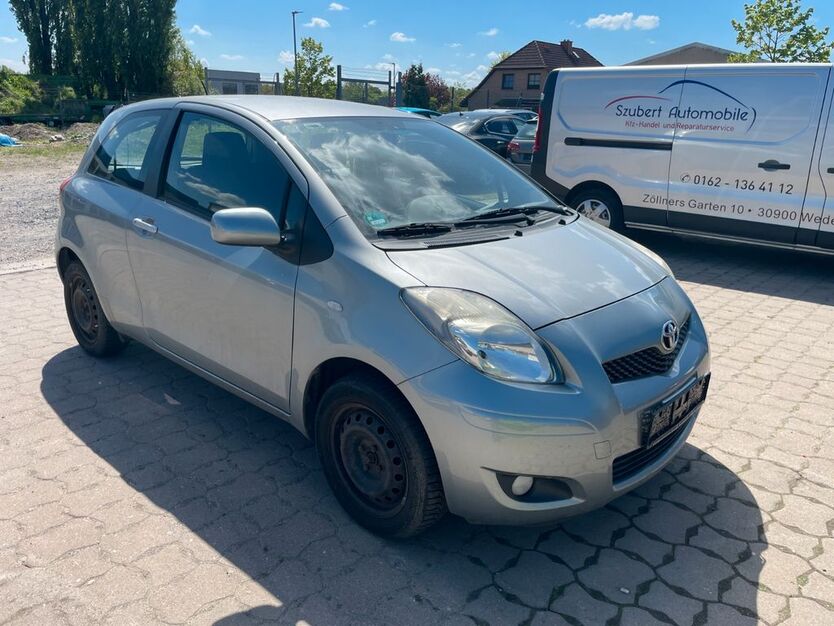 Toyota Yaris 139.430 km 1.800 € Wedemark-Bissendorf 30900