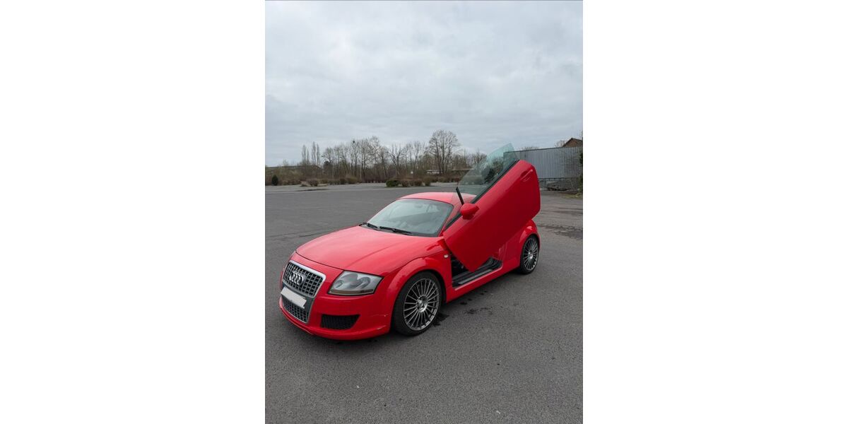 Audi TT 140.000 km 12.500 &euro; Schwalmstadt 34613