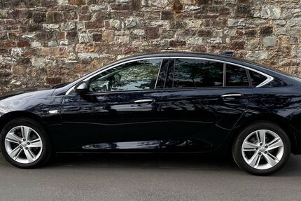 Opel Insignia 190.000 km 8.000 &euro; Bad Nauheim 61231