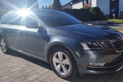 Skoda Octavia 87.000 km 18.900 &euro; Geroldsgrün 95179