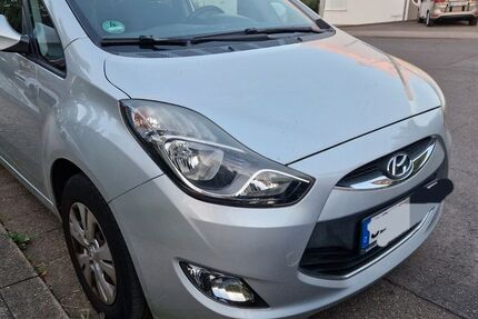 Hyundai ix20 48.000 km 6.400 &euro; Saarbrücken 66123