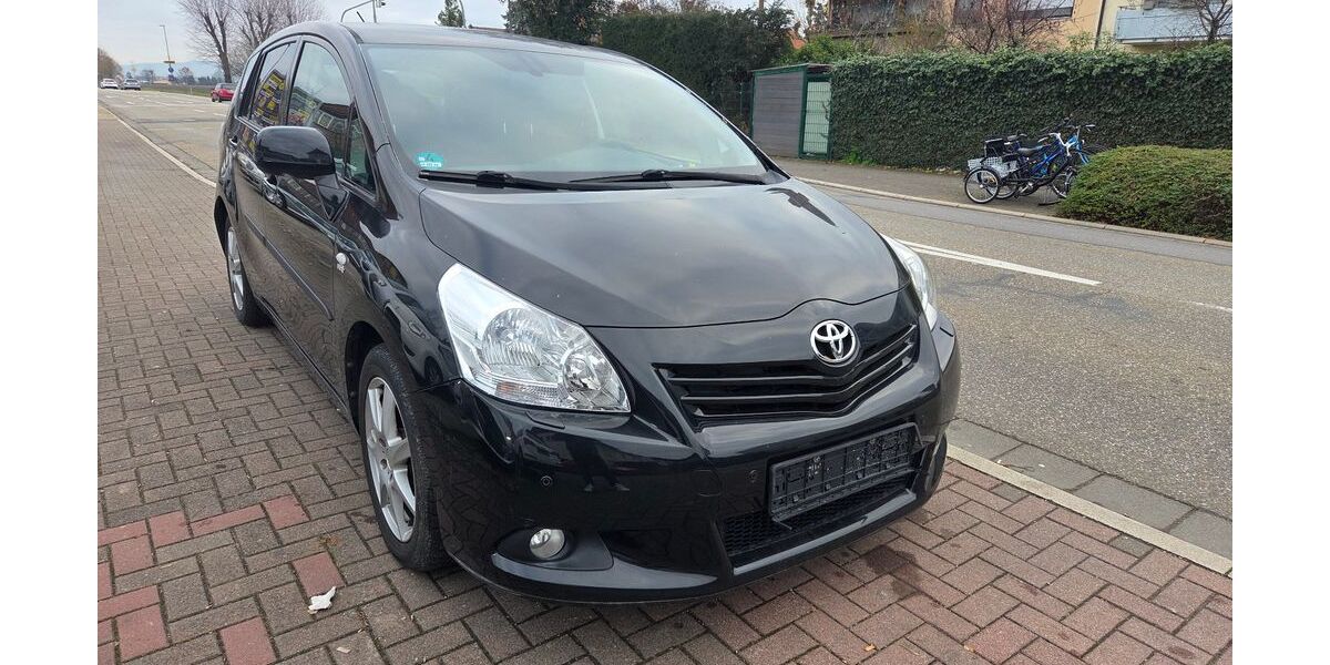 Toyota Verso 145.000 km 9.800 € Oftersheim 68723