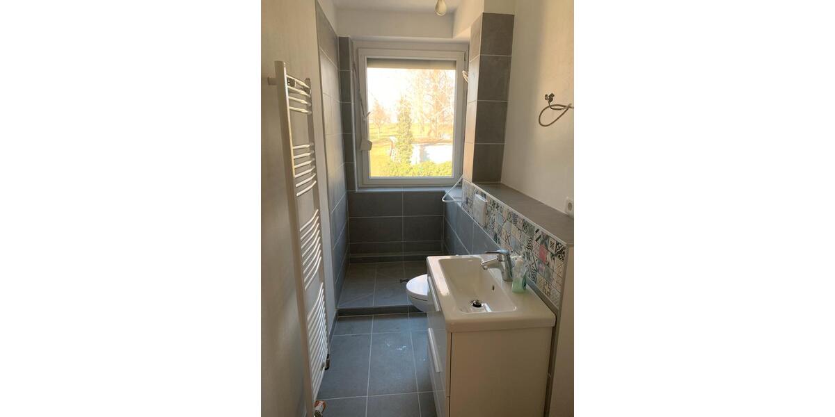 Etagenwohnung Rositz - 3 Zimmer, 65 m&sup2;, 45.000&euro; | Angebot:23187798