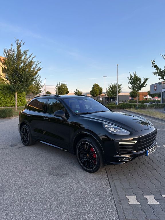 Cayenne