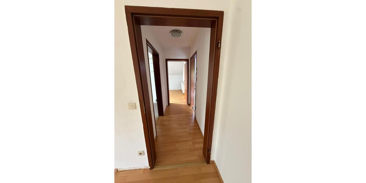 Erdgeschoßwohnung Saarbrücken West - 3 Zimmer, 75 m&sup2;, 560&euro; | Angebot:26291293