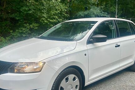 Skoda Rapid 156.200 km 4.999 € Berlin 14163