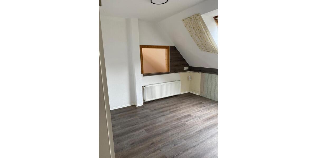 Maisonettenwohnung Bremen Blockland - 5 Zimmer, 120 m&sup2;, 1.100&euro; | Angebot:25942929