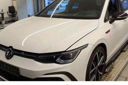 VW Golf 34.600 km 26.440 &euro; Bünde 32257
