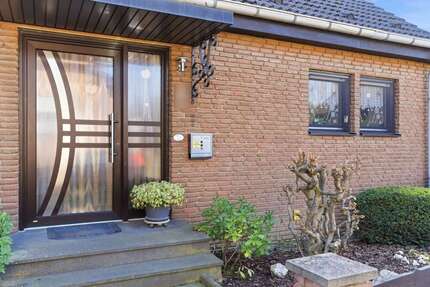 Haus Nörvenich - 5 Zimmer, 124 m&sup2;, 450.000&euro; | Angebot:26210726