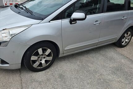 Peugeot 5008 178.000 km 2.700 &euro; Apolda 99510