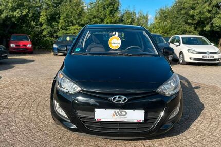 Hyundai i20 184.000 km 3.899 &euro; Ibbenbüren 49477