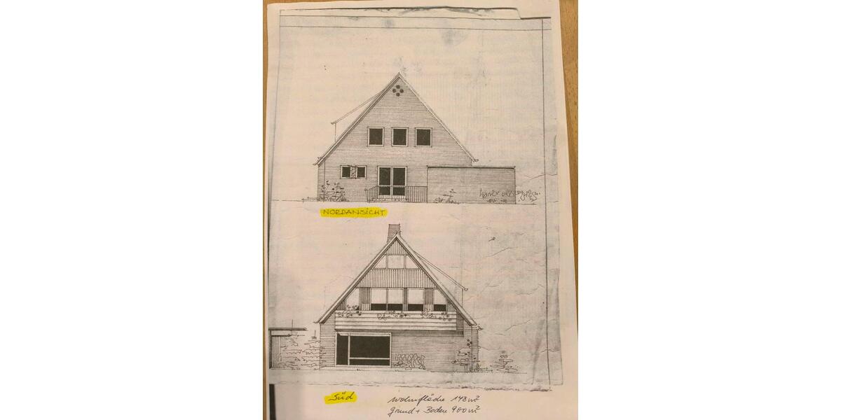 Einfamilienhaus mit 180 m2 Wohnfläche, voll unterkellert 7.5 zimmer