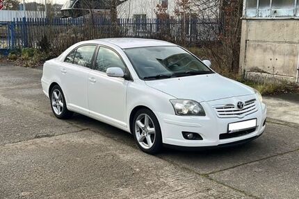 Toyota Avensis 381.116 km 2.790 &euro; Teltow 14532