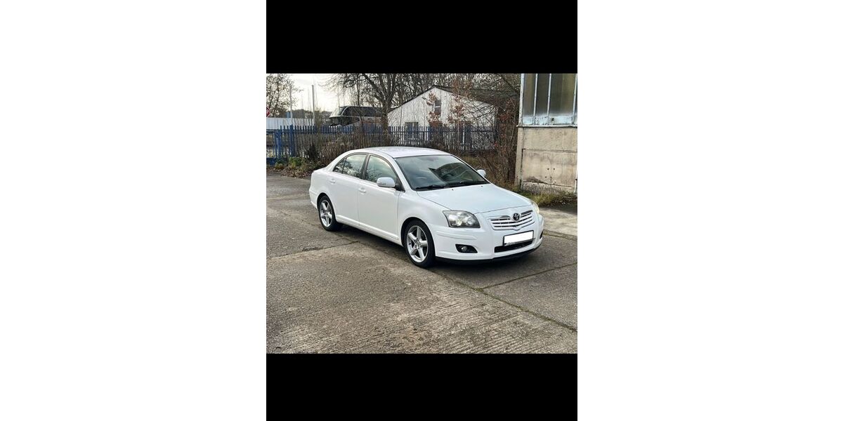 Toyota Avensis 381.116 km 2.790 &euro; Teltow 14532
