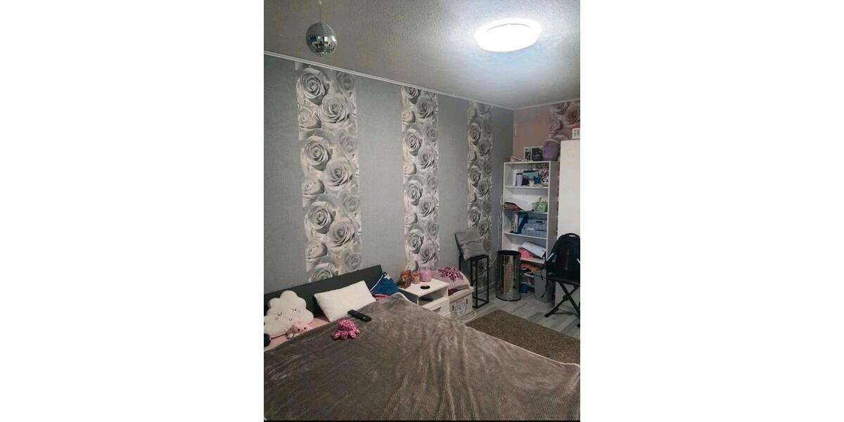 Etagenwohnung Neunkirchen - 4 Zimmer, 98 m&sup2;, 155.000&euro; | Angebot:27208547