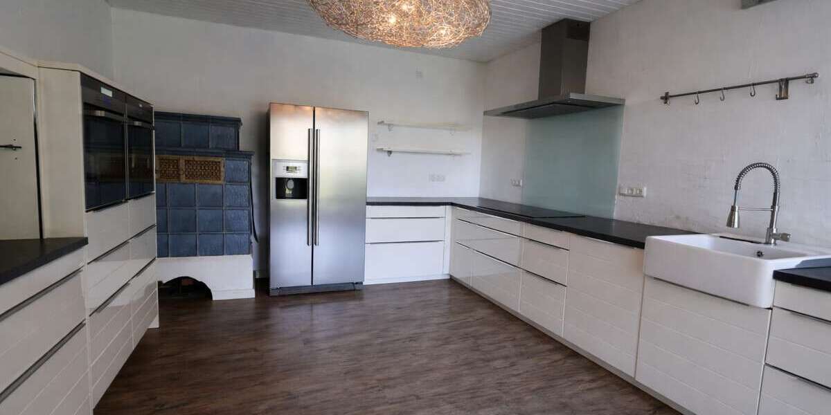 Exklusive Villa mit Wellnessbereich, Pool & großem Grundstück (inkl. Renovierung und neuem Dach) - Villa Hüllhorst | Angebot:27308745