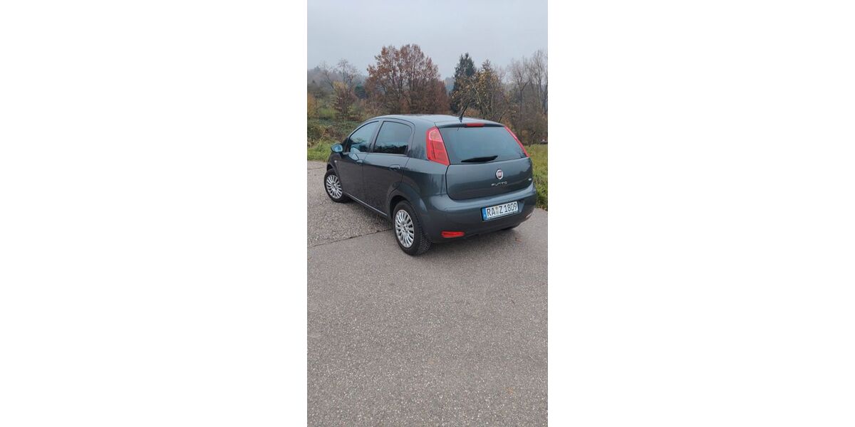 Fiat Punto 142.000 km 4.800 &euro; gaggenau 76571