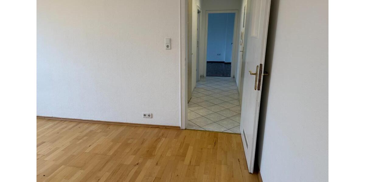 2 Zimmer Wohnung mit Balkon in Winkel 2 zimmer