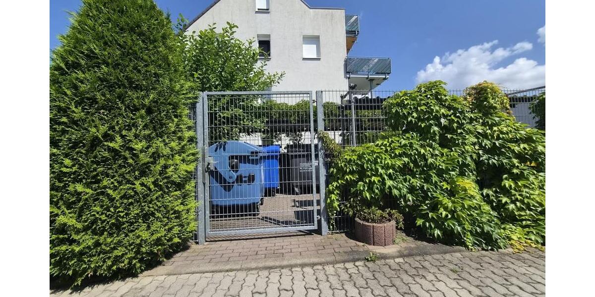 Grüne Aussichten inklusive! Helle 2-Zimmer-Wohnung mit Balkon - Etagenwohnung Chemnitz Ebersdorf | Angebot:27023731