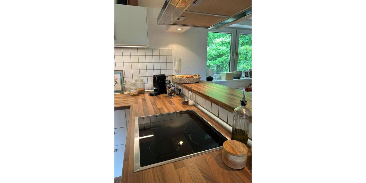 Dachgeschoßwohnung Rosengarten - 1 Zimmer, 65 m&sup2;, 925&euro; | Angebot:25638995