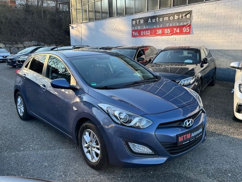 i30