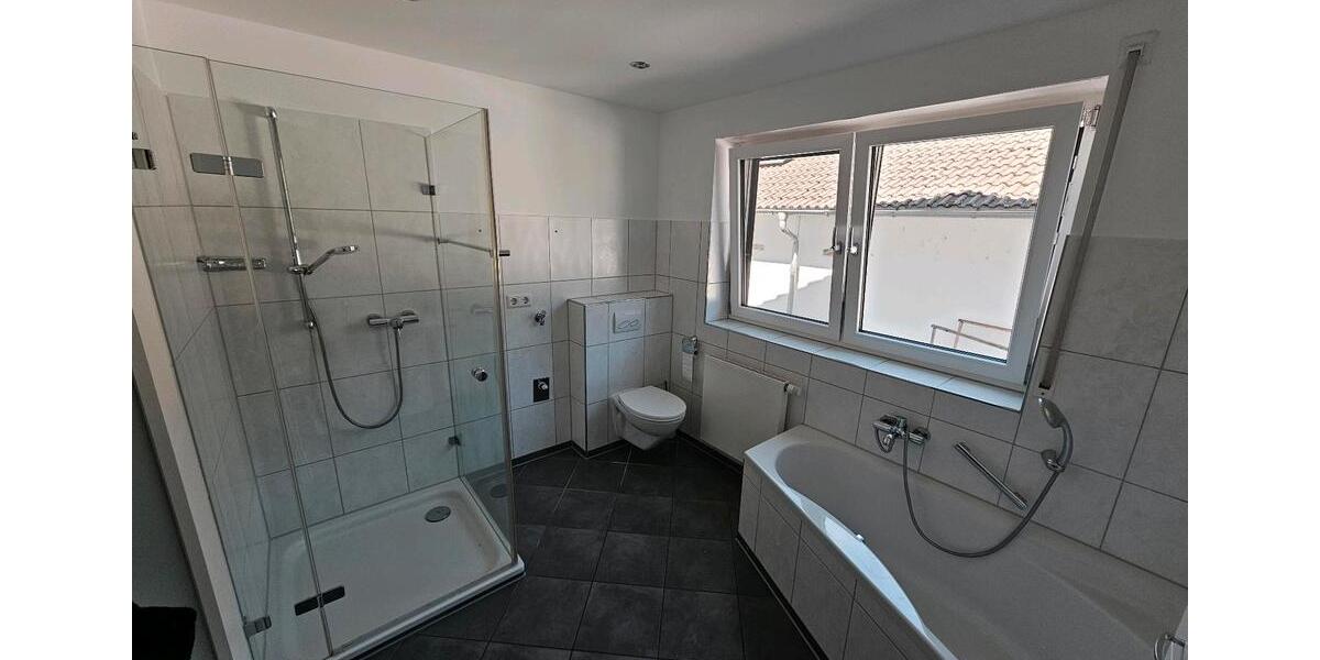 Etagenwohnung Neuenstadt am Kocher - 5.5 Zimmer, 144 m&sup2;, 1.800&euro; | Angebot:26322304