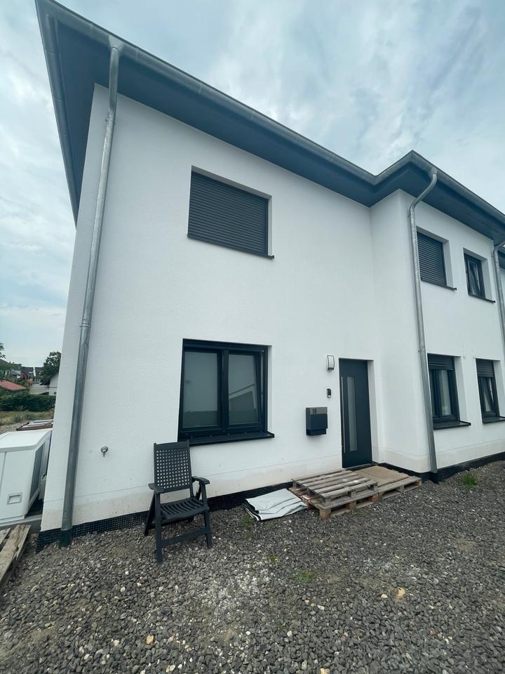 Doppelhaushälfte 160 m² Neubau Rüsselsheim