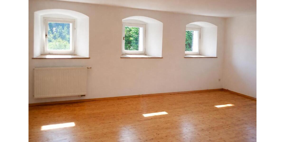 Einfamilienhaus Neureichenau - 13 Zimmer, 300 m&sup2;, 790.000&euro; | Angebot:26393861