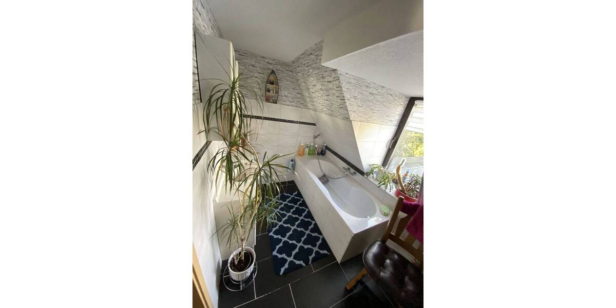 Reihenendhaus Bernburg - 3 Zimmer, 110 m&sup2;, 120.000&euro; | Angebot:26105448