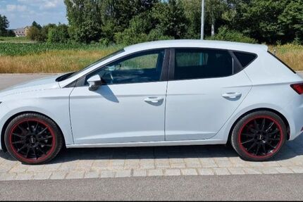 Seat Leon 182.000 km 6.950 &euro; Abensberg 93326