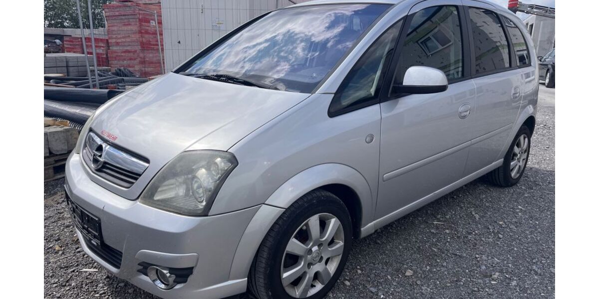 Opel Meriva 111.585 km 3.495 &euro; Altensteig 72213